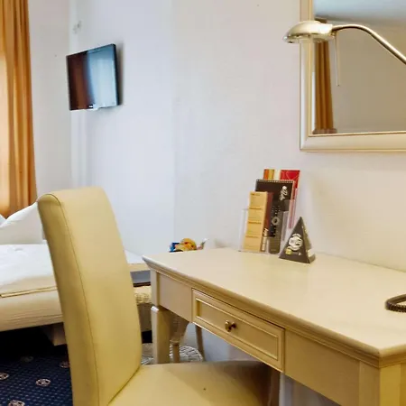 Arthotel Ana Petite Hotell