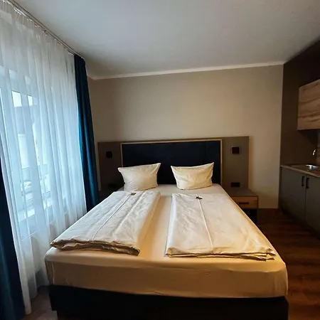 Hotell Arthotel Ana Petite 3*
