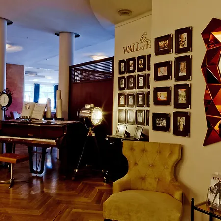 Arthotel Ana Petite 3* Gersthofen