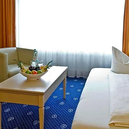 Arthotel Ana Petite 3* Gersthofen