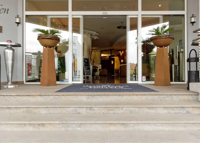 Hotel Arthotel Ana Petite 3*